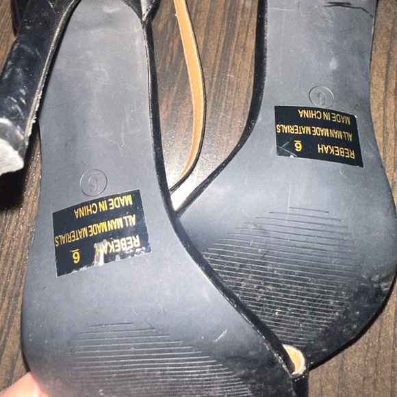 Heels - Worn Once - Picture 4 of 4